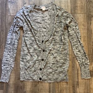 Relax fit cardigan size medium
